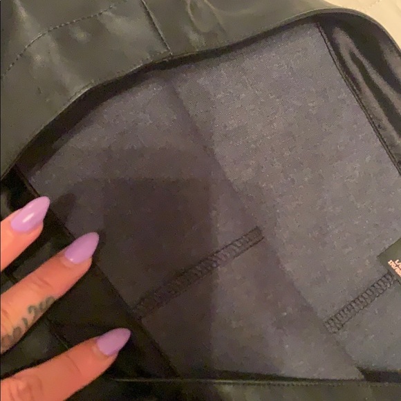 Victoria’s Secret faux leather shorts Large - Picture 4 of 11